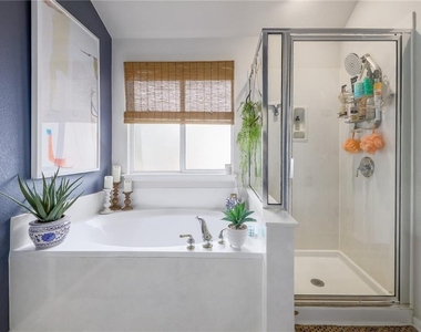6819 Telluride Trl - Photo Thumbnail 15