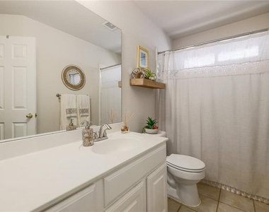 6819 Telluride Trl - Photo Thumbnail 19