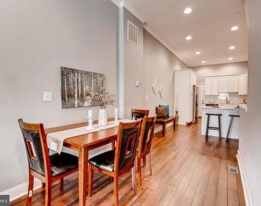 1751 S Hanover Street - Photo Thumbnail 5