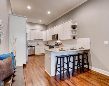1751 S Hanover Street - Photo Thumbnail 6