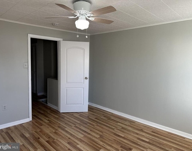 227 S Durham Street S - Photo Thumbnail 8