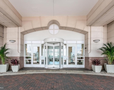 100 Harborview Drive - Photo Thumbnail 2