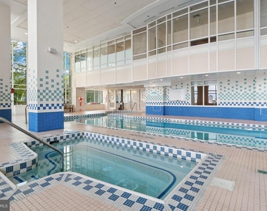 100 Harborview Drive - Photo Thumbnail 25
