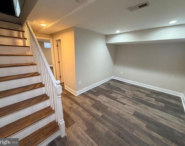 607 Cheraton Road - Photo Thumbnail 14