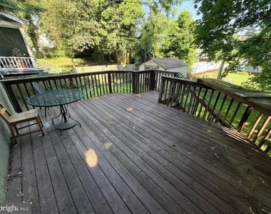 506 Cedarcroft Road - Photo Thumbnail 13