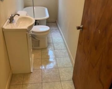 617 Greene Street - Photo Thumbnail 2