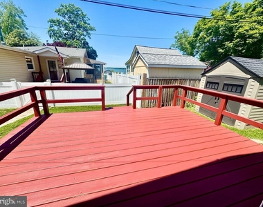 4740 Frederick Avenue - Photo Thumbnail 14