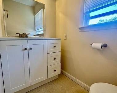 4740 Frederick Avenue - Photo Thumbnail 13