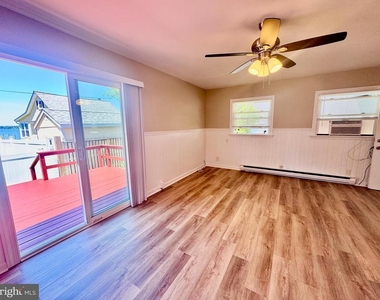 4740 Frederick Avenue - Photo Thumbnail 8