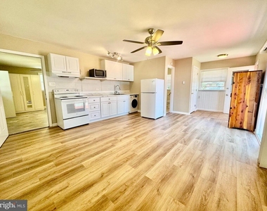 4740 Frederick Avenue - Photo Thumbnail 4
