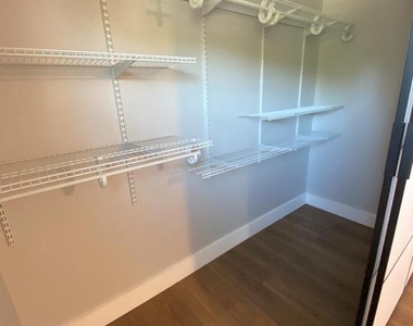 1699 Hart Court - Photo Thumbnail 21