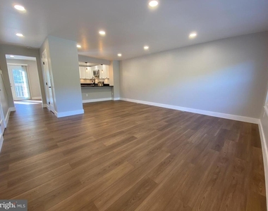 1699 Hart Court - Photo Thumbnail 2