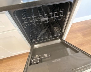1699 Hart Court - Photo Thumbnail 12