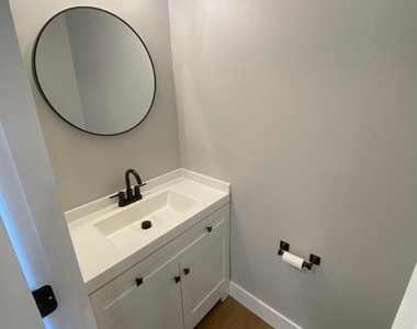 1699 Hart Court - Photo Thumbnail 5