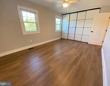1699 Hart Court - Photo Thumbnail 19