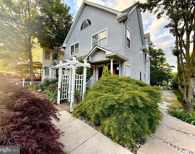 110 Annapolis Street - Photo Thumbnail 34