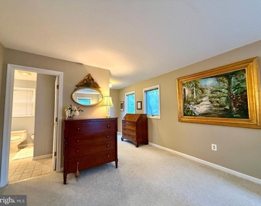 110 Annapolis Street - Photo Thumbnail 21