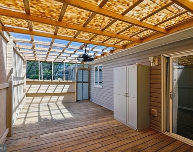 765 202nd Street - Photo Thumbnail 11