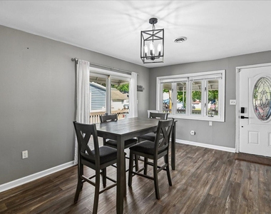 765 202nd Street - Photo Thumbnail 5
