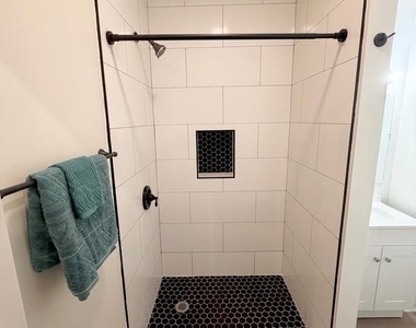 9 E 26th Street - Photo Thumbnail 8
