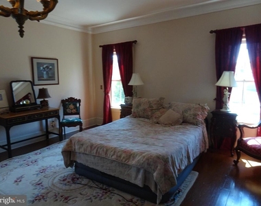 43 W 5th Street - Photo Thumbnail 28