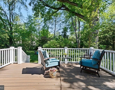 112 W Park Place - Photo Thumbnail 18