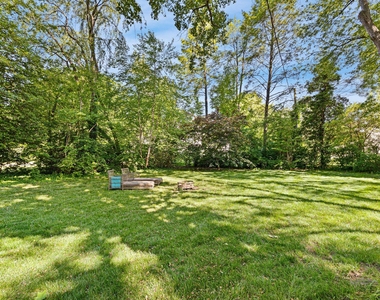112 W Park Place - Photo Thumbnail 19