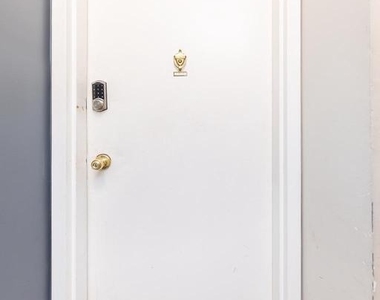 1706 U Street Nw - Photo Thumbnail 2