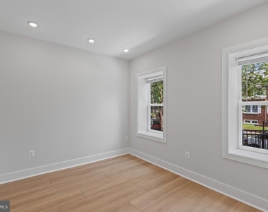 2236 40th Street Nw - Photo Thumbnail 13