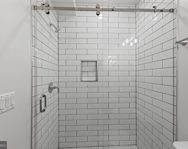 2236 40th Street Nw - Photo Thumbnail 18