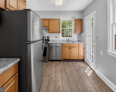 4712 Piney Branch Road Nw - Photo Thumbnail 8