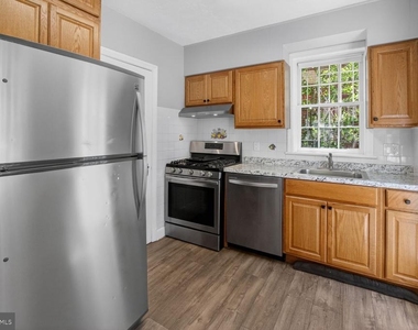 4712 Piney Branch Road Nw - Photo Thumbnail 9