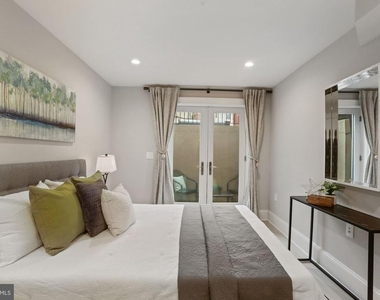 1310 Vermont Avenue Nw - Photo Thumbnail 8