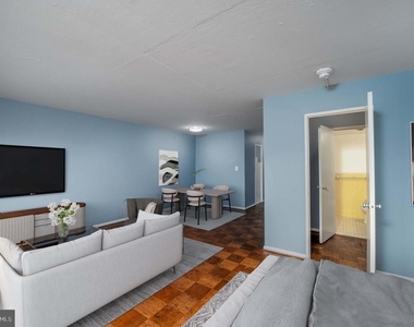 1330 New Hampshire Avenue Nw - Photo Thumbnail 3