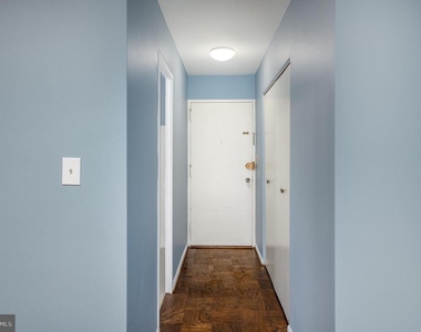 1330 New Hampshire Avenue Nw - Photo Thumbnail 6