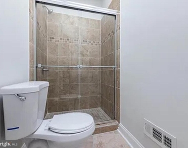 465 Luray Place Nw - Photo Thumbnail 19