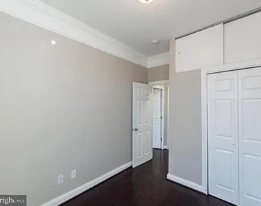 465 Luray Place Nw - Photo Thumbnail 4