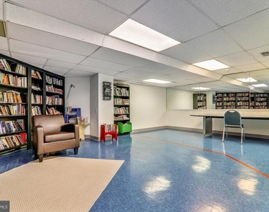 4000 Tunlaw Road Nw - Photo Thumbnail 22