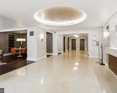 4000 Tunlaw Road Nw - Photo Thumbnail 2