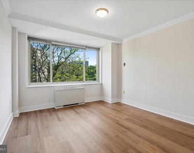 4000 Tunlaw Road Nw - Photo Thumbnail 15