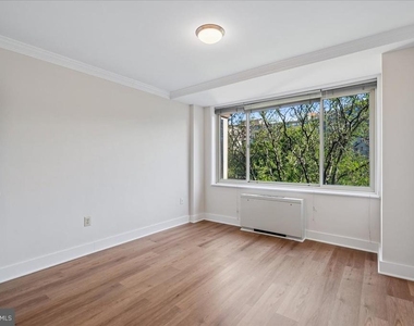 4000 Tunlaw Road Nw - Photo Thumbnail 14