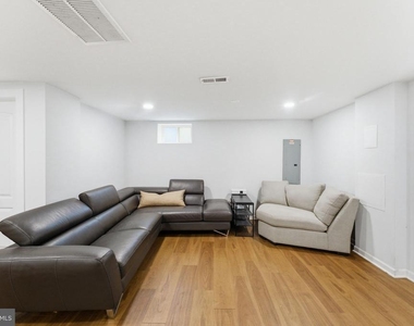 517 Lebaum Street Se - Photo Thumbnail 36