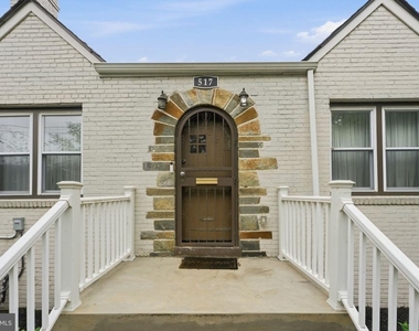 517 Lebaum Street Se - Photo Thumbnail 1