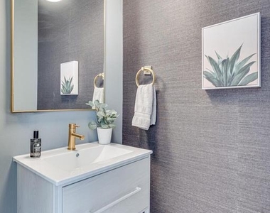 467 M Street Nw - Photo Thumbnail 21