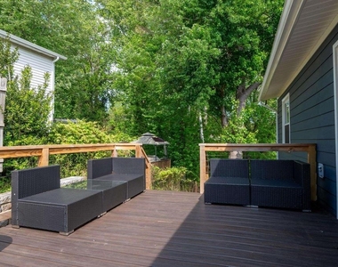 105 Hartmans Mill Rd - Photo Thumbnail 42
