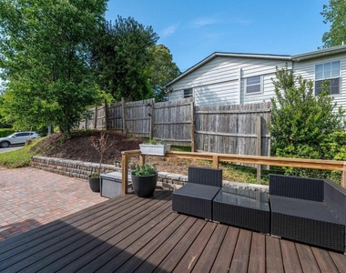 105 Hartmans Mill Rd - Photo Thumbnail 44