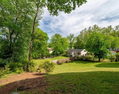 105 Hartmans Mill Rd - Photo Thumbnail 47