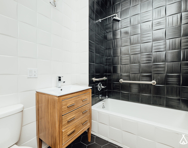 115 Roebling Street - Photo Thumbnail 7