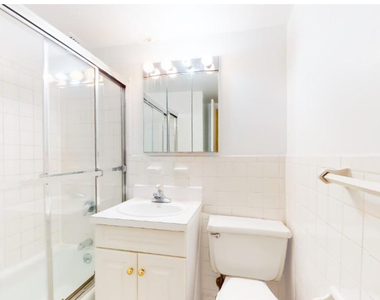 East 87th  Street - Photo Thumbnail 2