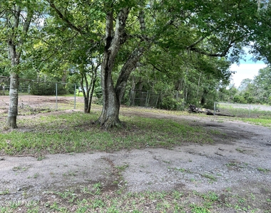 14250 Tiki Lane - Photo Thumbnail 5